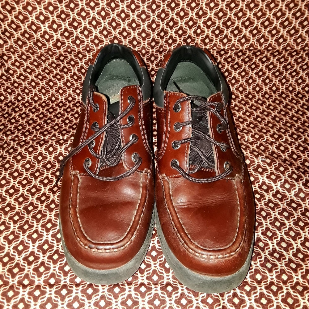 Earth Brown Shoes - Picture 3 of 8